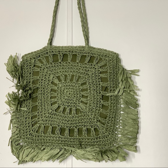 *SOLD* MOST WANTED USA Seagrass Woven Tote Shoulder Bag in Green - Picture 4 of 11